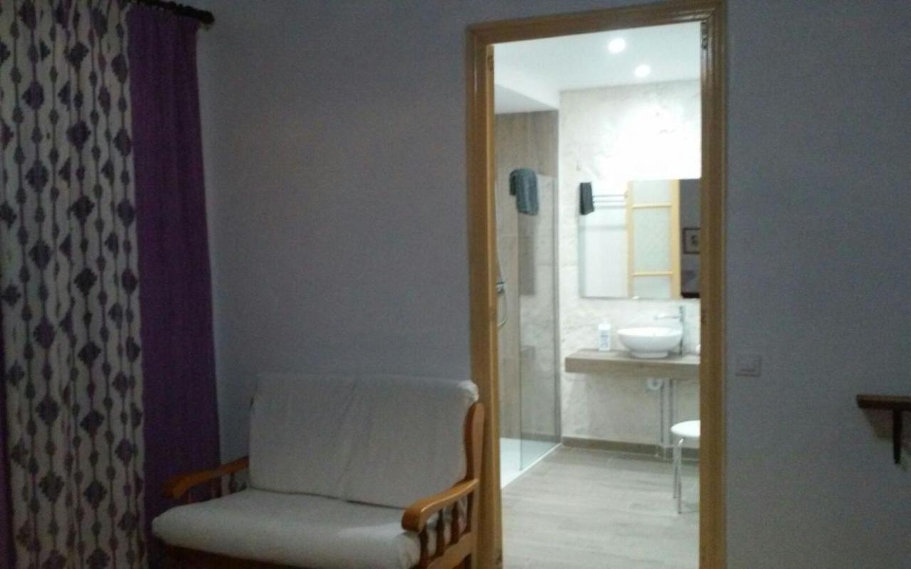 Sa Madona De Sa Pleta Acomodação com café da manhã Muro Exterior foto
